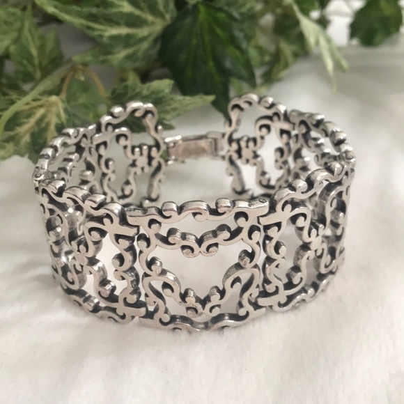 Brighton Jewelry - SUPER GORGEOUS Brighton Bracelet!
